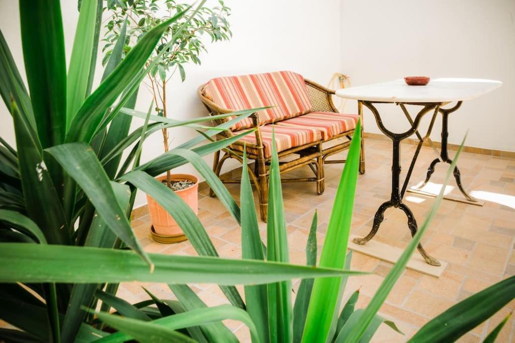 Renovated, Open And Functional Old City House Heraklion  Exterior photo